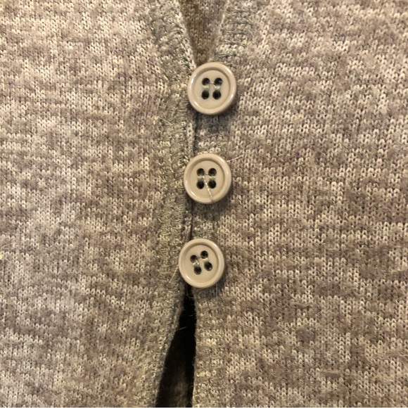 ☀️ Cable & Gauge Sweater Top with Cinch Neck Size Medium - Picture 11 of 11